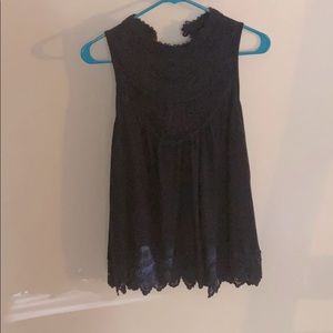Xhilaration sleeveless shirt